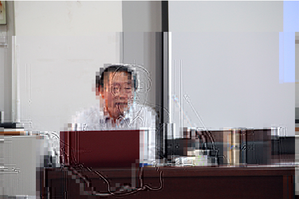 《幹旱區資源與環境》主編胡春元教授來我校進行學術交流 《幹旱區資源與環境》主編胡春元教授來我校進行學術交流